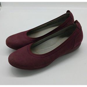 Dansko Kristen Millard Nubuck US Size 8 European  39 Burgandy Wedge Comfort Shoe
